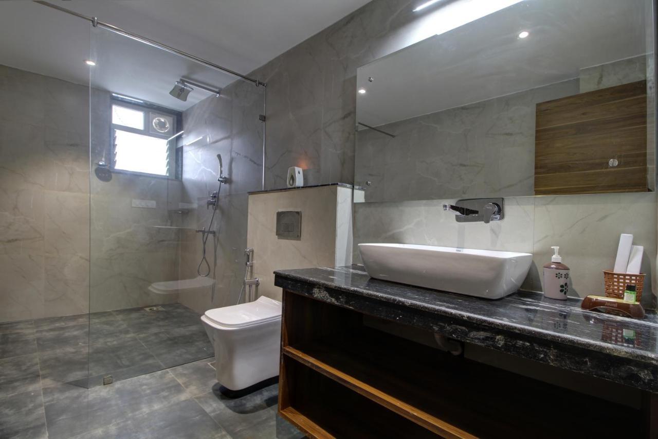 Euphoria Luxury Villa - 5Bhk - Private Pool - Jacuzzi, Бага Екстер'єр фото