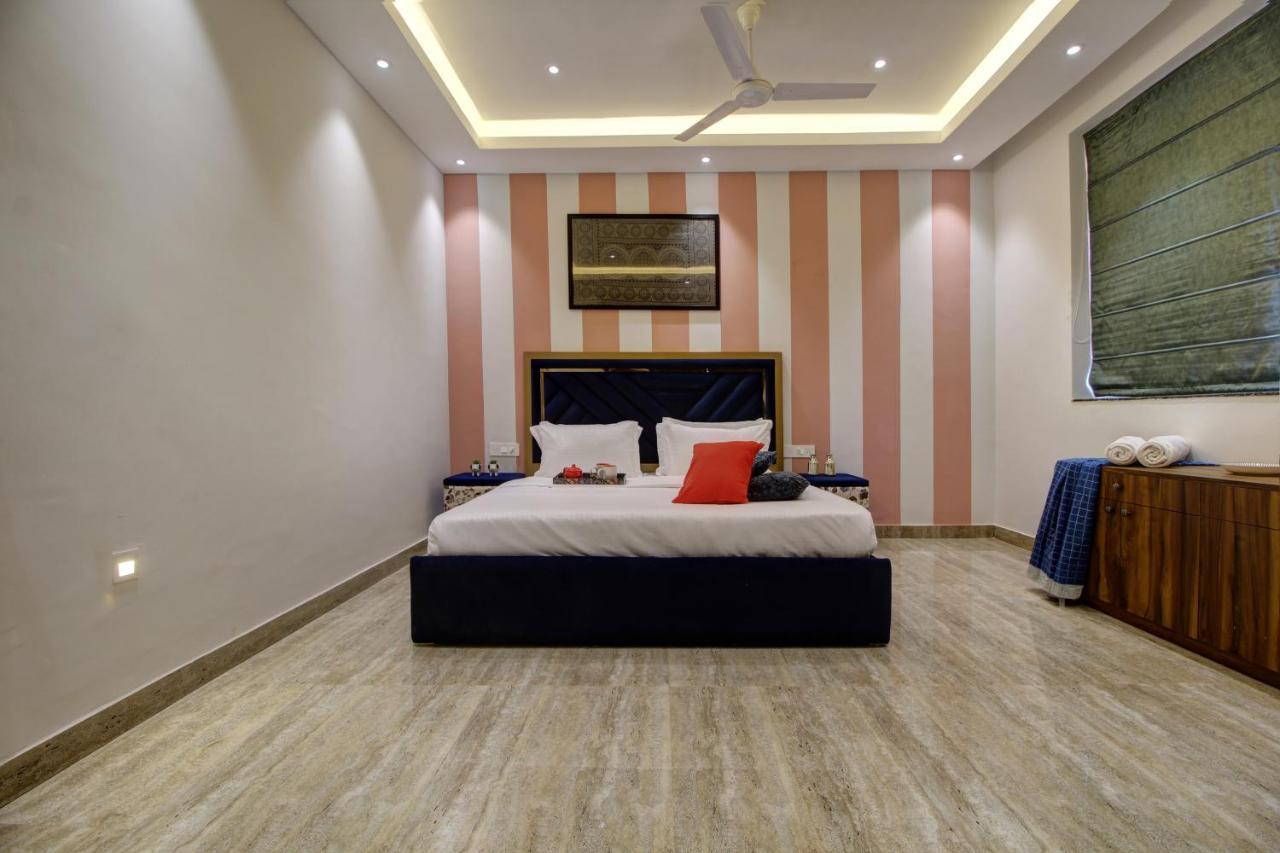 Euphoria Luxury Villa - 5Bhk - Private Pool - Jacuzzi, Бага Екстер'єр фото